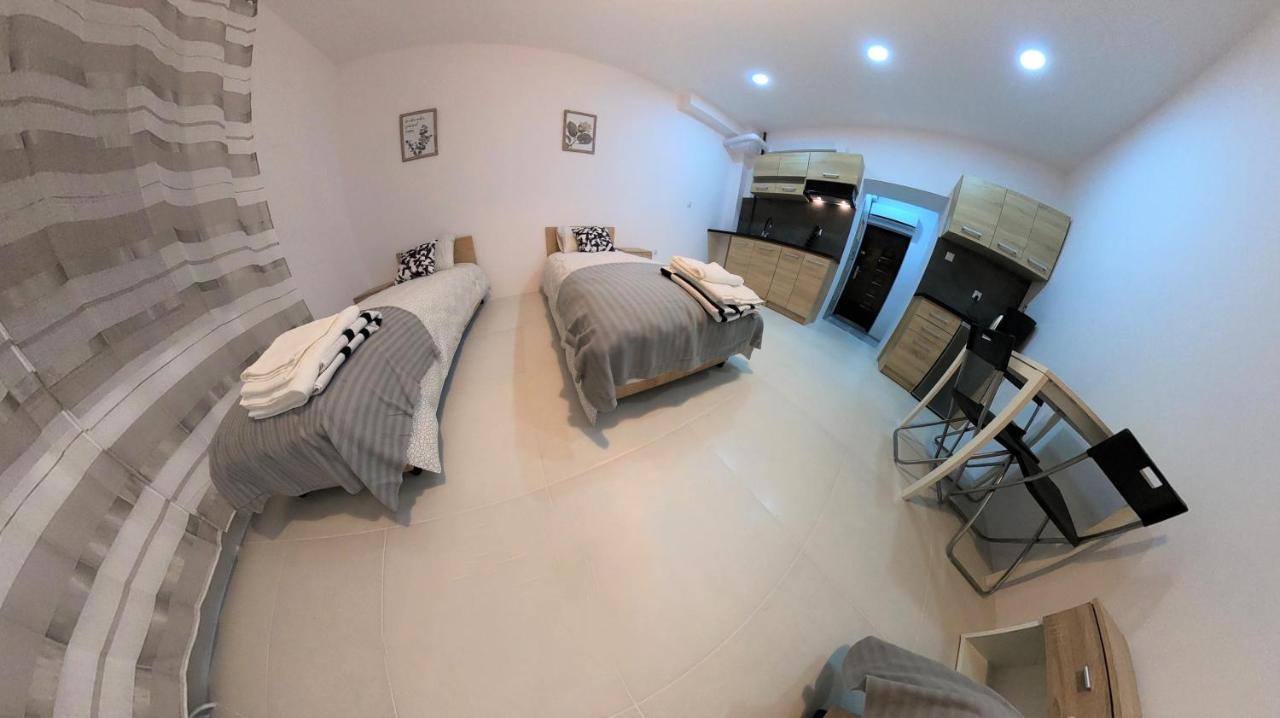 Apartament Rokicinska54 com Łódź Zewnętrze zdjęcie